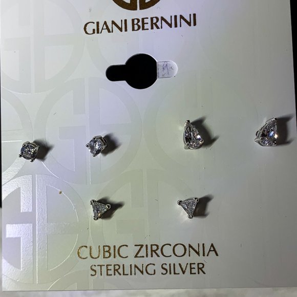 Stud earrings set cubic zirconia and sterling silv - Picture 3 of 5